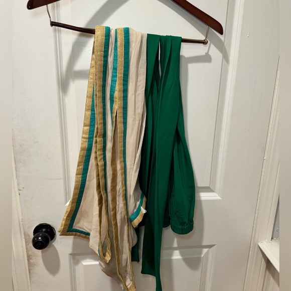 Churidar - Picture 2 of 2